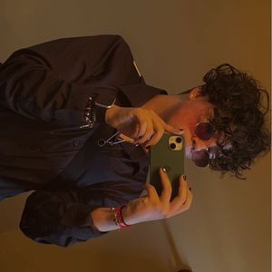 Meet your Posher, Kenneth